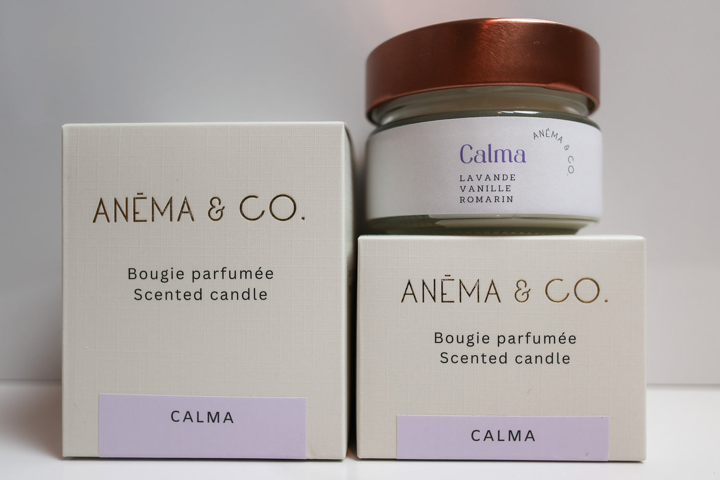 Bougie Calma ANÉMA & CO. en cire de noix de coco – parfum lavande et vanille