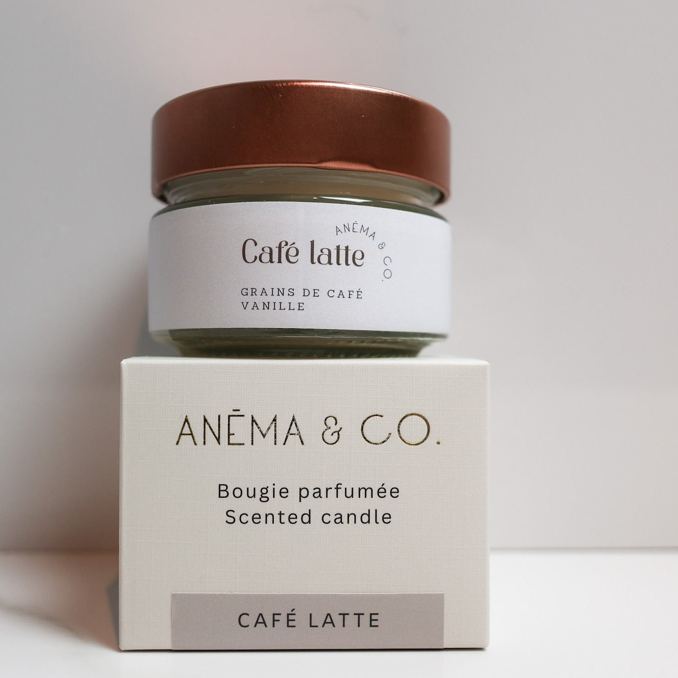 Bougie Café Latte ANÉMA & CO. en cire de noix de coco – parfum grains de café et vanille
