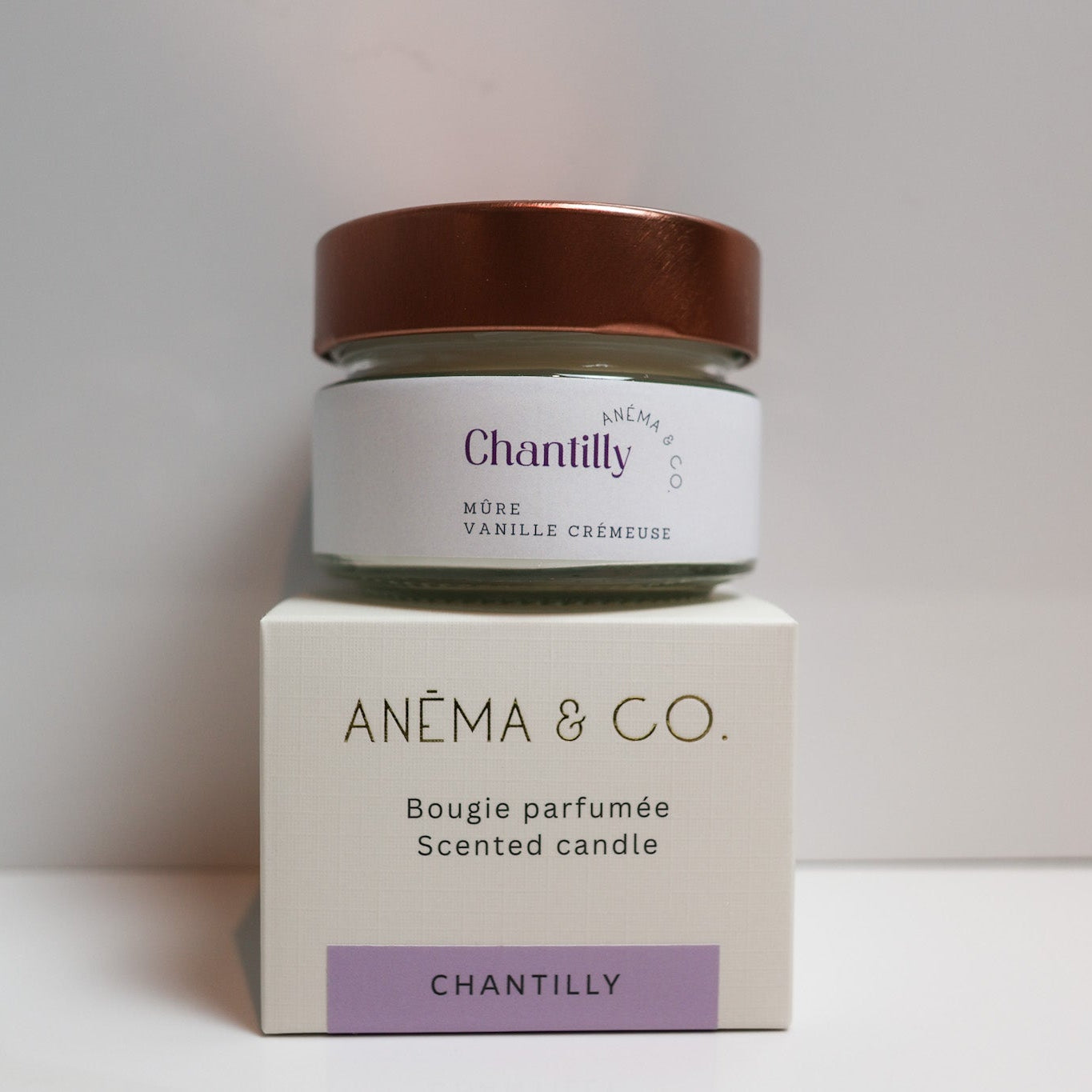 Bougie parfumée Chantilly mûre vanille ANÉMA & CO Québec